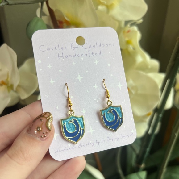 NEW Handmade Harry Potter Ravenclaw House Earrings - Picture 2 of 4